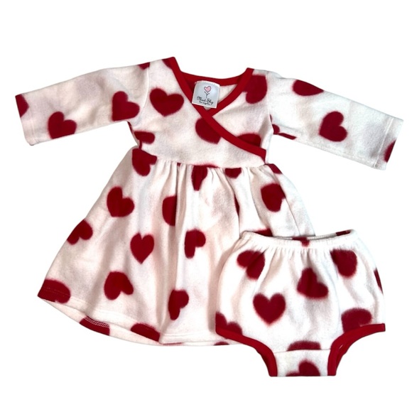 Mad Sky Other - NWOT Mad Sky Los Angeles Fleece Hearts Dress with Bloomers Size 12 Months